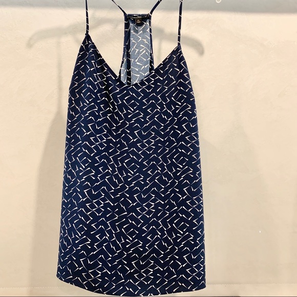 Set of 2 Banana Republic Cami size xl - Picture 5 of 6